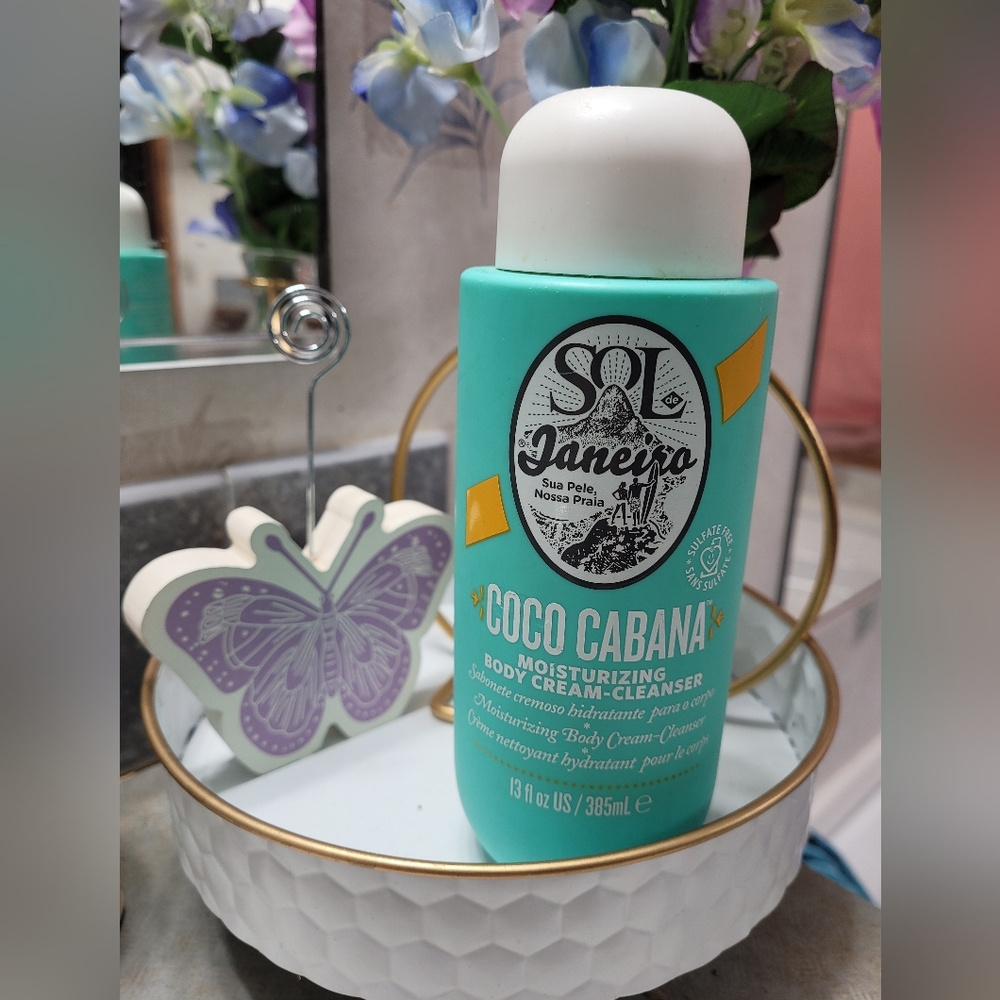 Sol de Janeiro Blue Body Moisturizer with Spa-Like Hydration